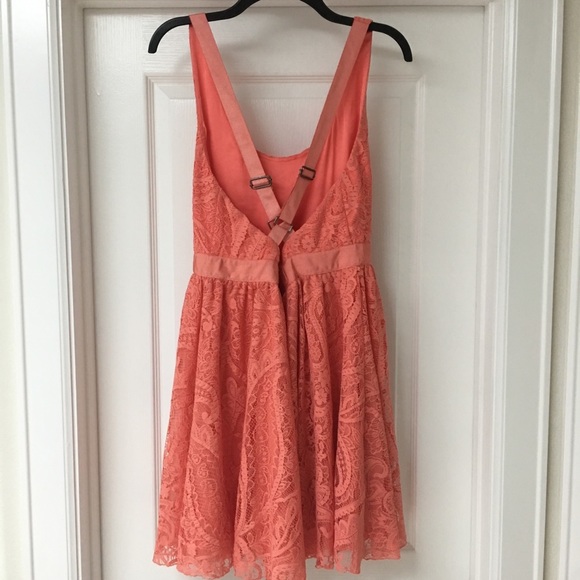 Alice + Olivia Odette dress - Picture 3 of 8